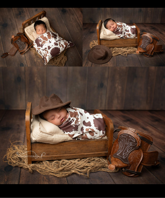 Newborn Cowboy / Saddle / chaps