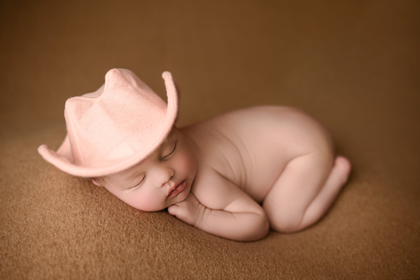Newborn Cowboy / Saddle / chaps