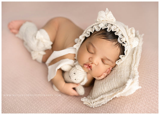 Newborn bonnets, lacey with bows