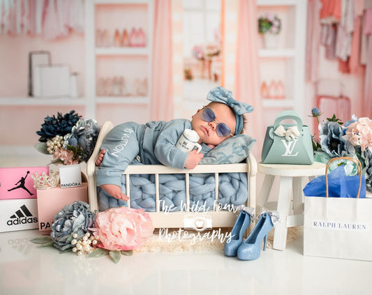 LV Jogger, photo prop