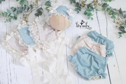Newborn bonnets, lacey with bows