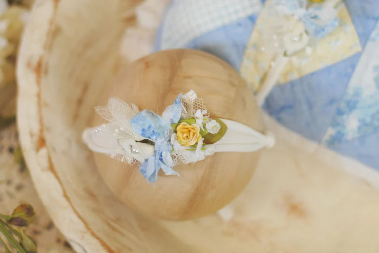 posing pillow, newborn tie-back