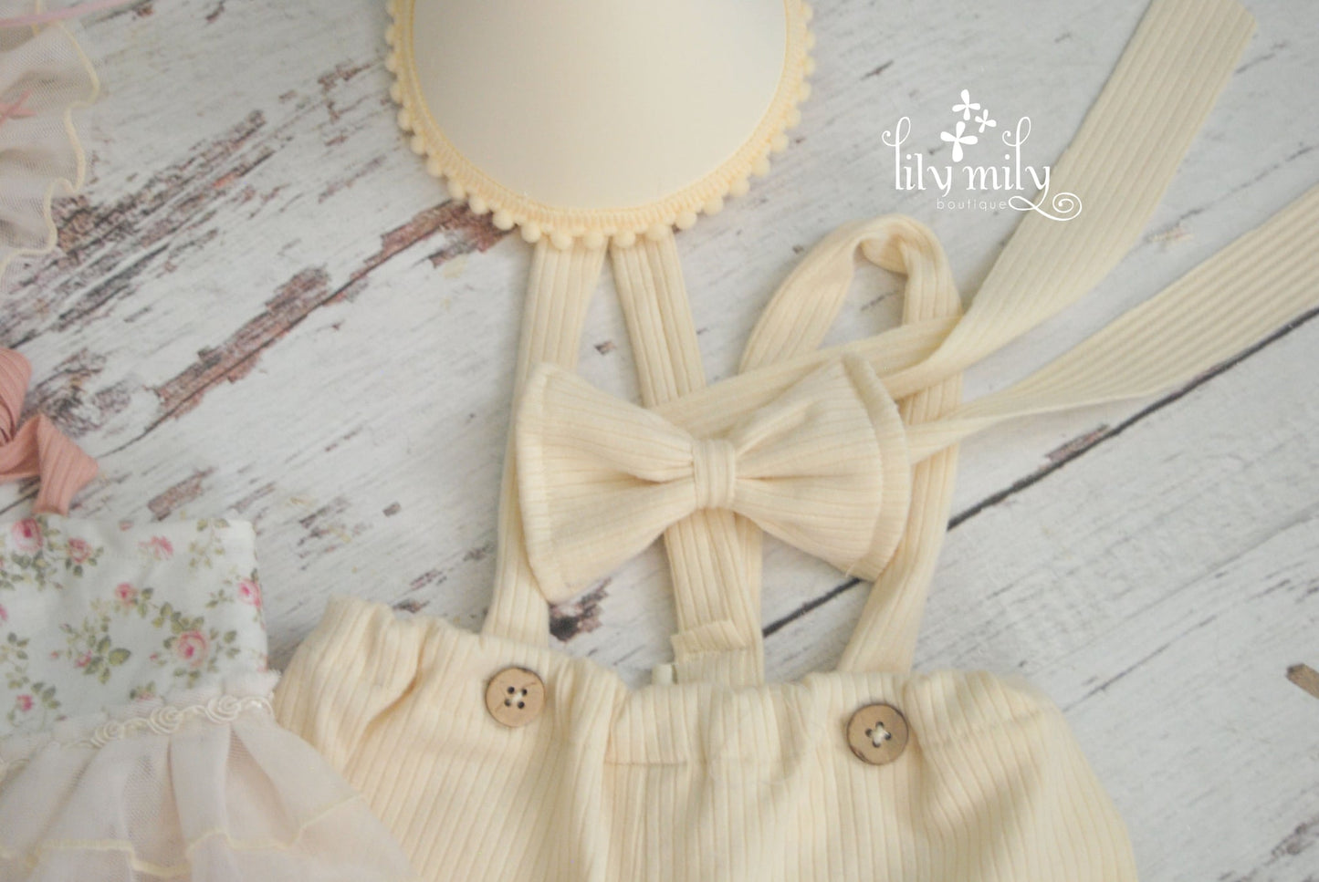 Triplets, Boys and Girls 6-12 month Party Hats, Suspenders w/ Bow Tie, and Ruffled Dress, Ice Cream Themed Photos, Summer Cake Smash.