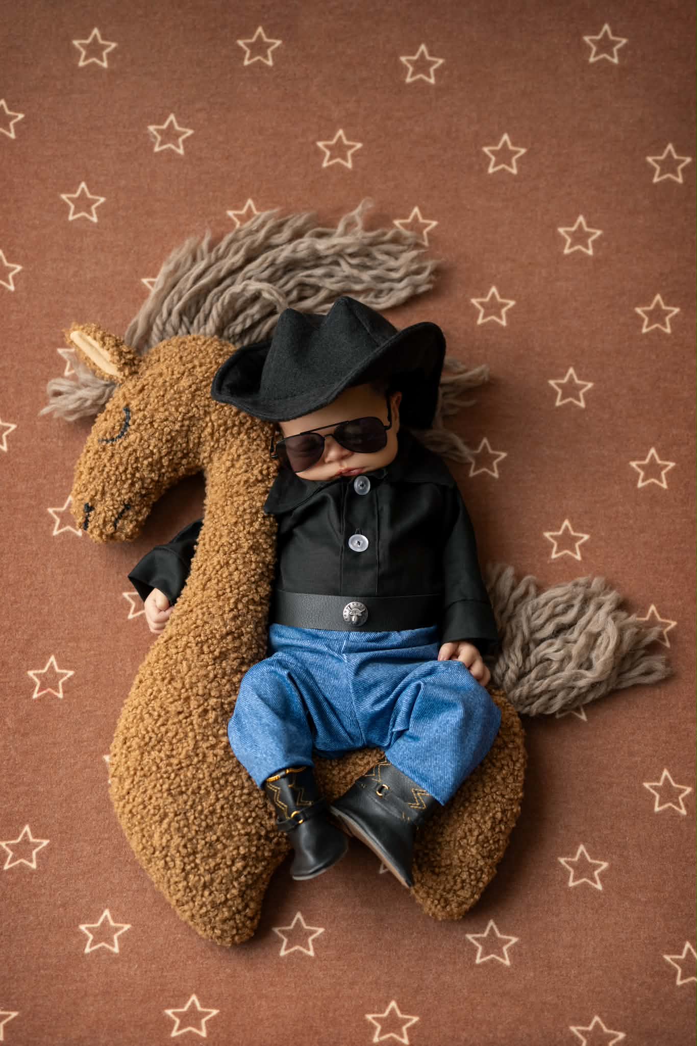 Newborn Cowboy, Dutton Ranch, Rip Outfit, Cowboy Hat, Photo Prop