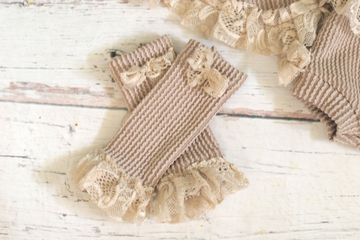 Newborn caplet, bump and leggings |Newborn photo prop