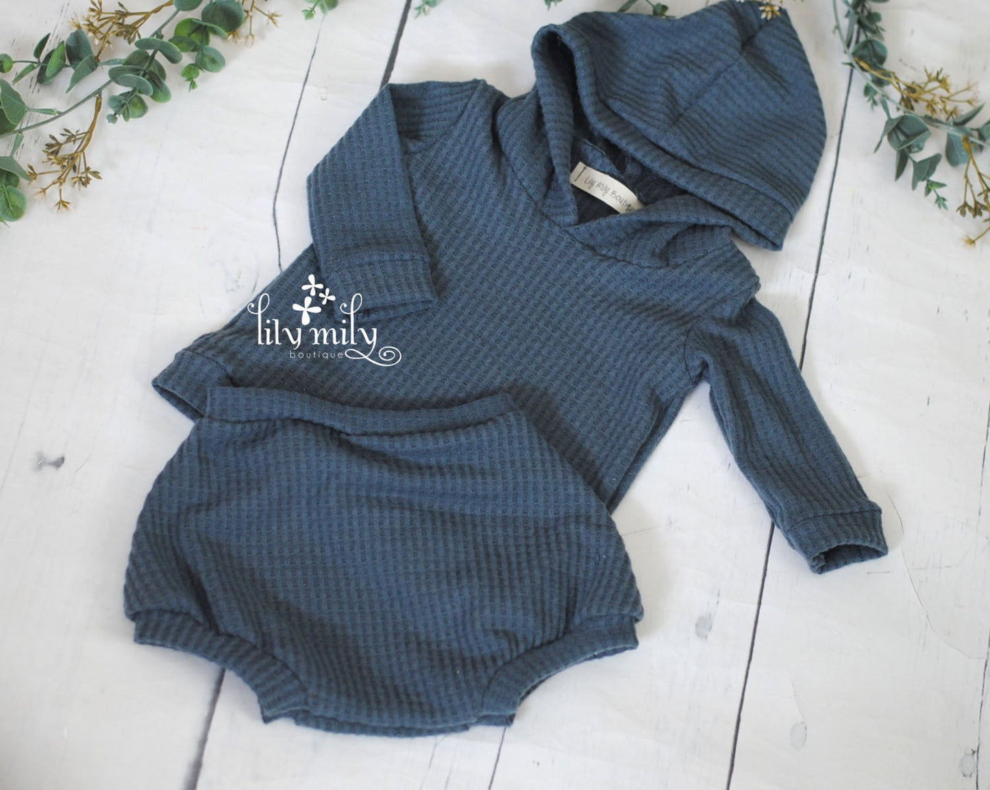Sitter 2 pc outfit, gender neutral, waffle knit, photo prop.