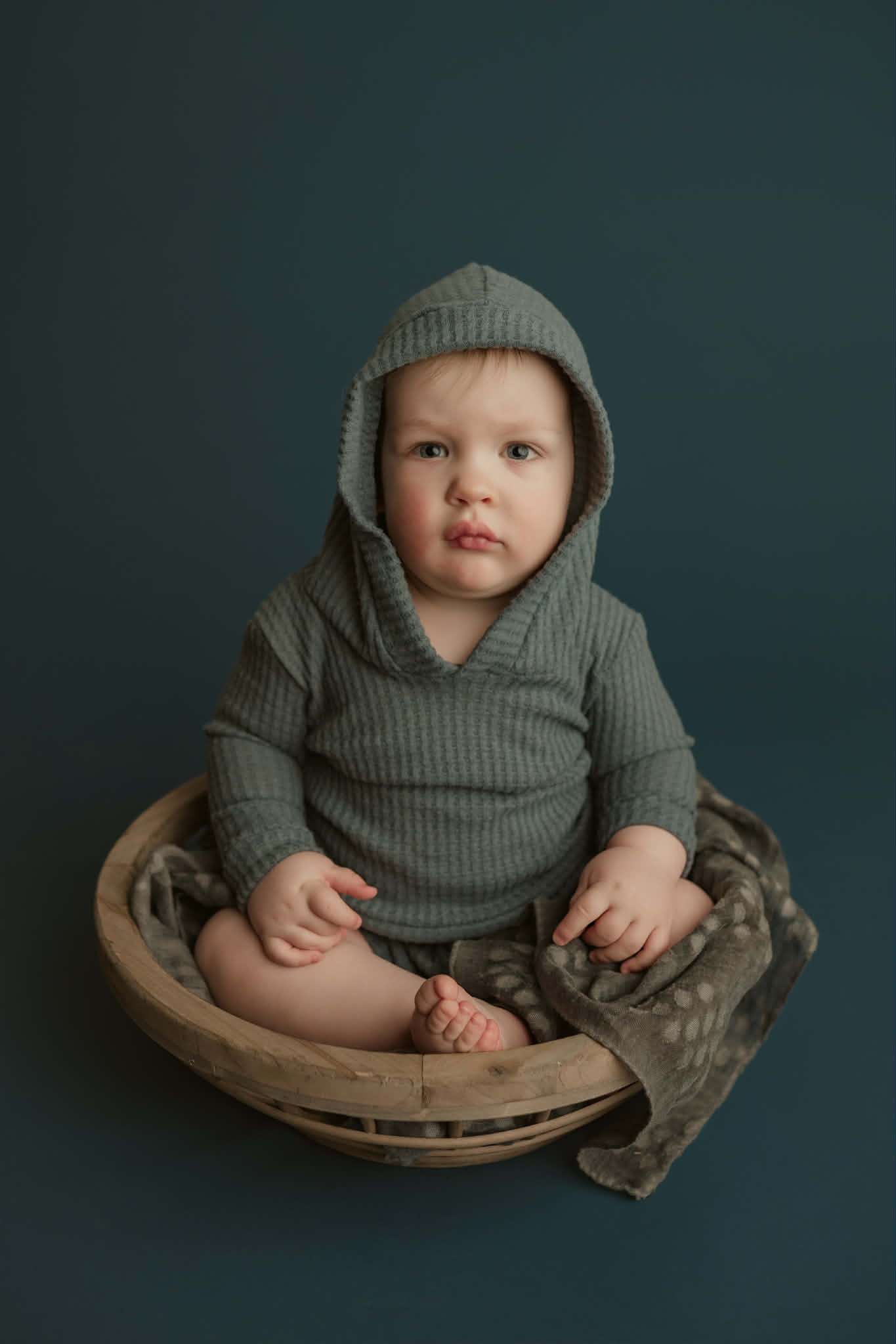 Sitter 2 pc outfit, gender neutral, waffle knit, photo prop.