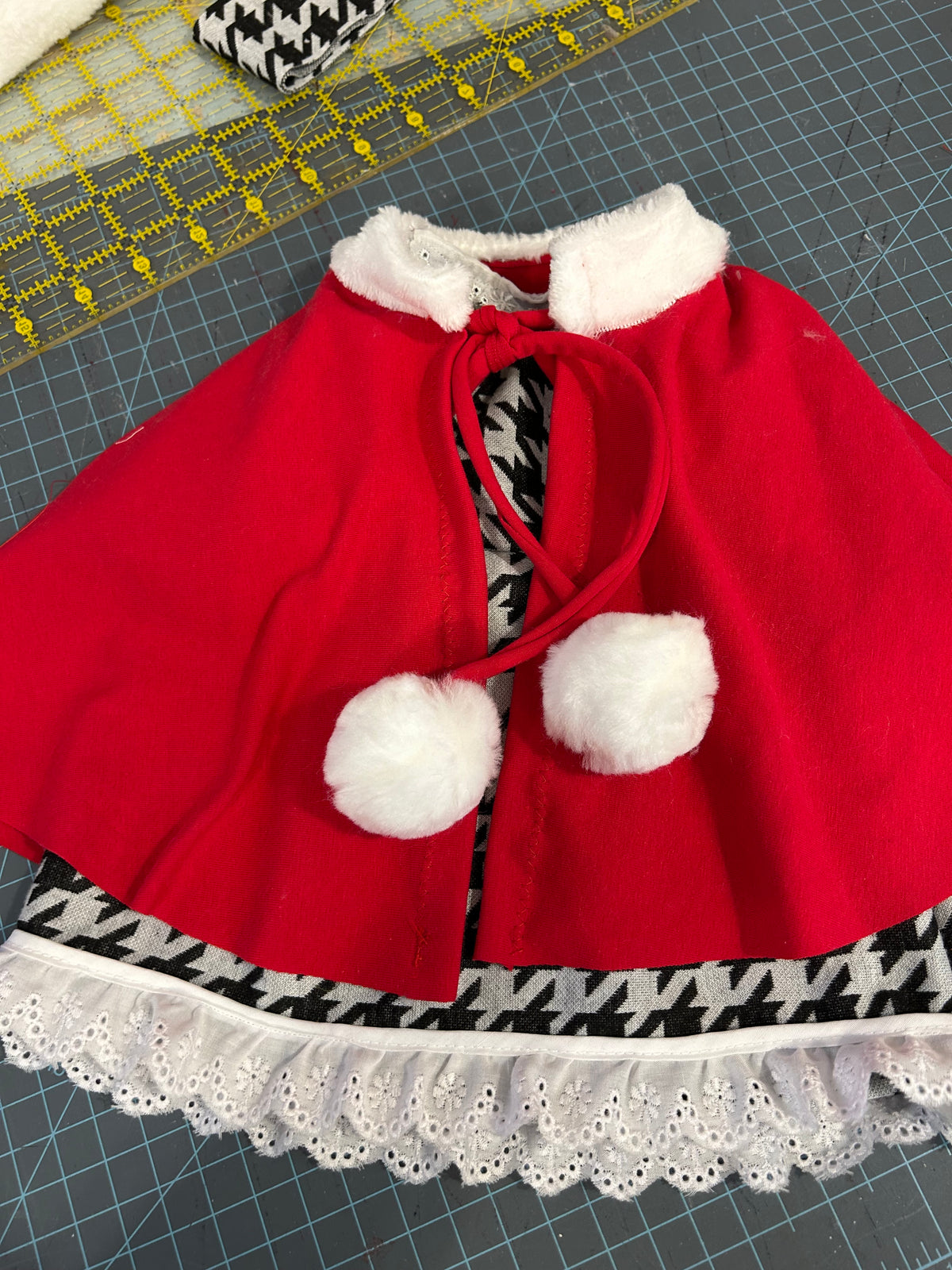 Newborn Christmas Outfit, Cindy Who, Dress and Cape.