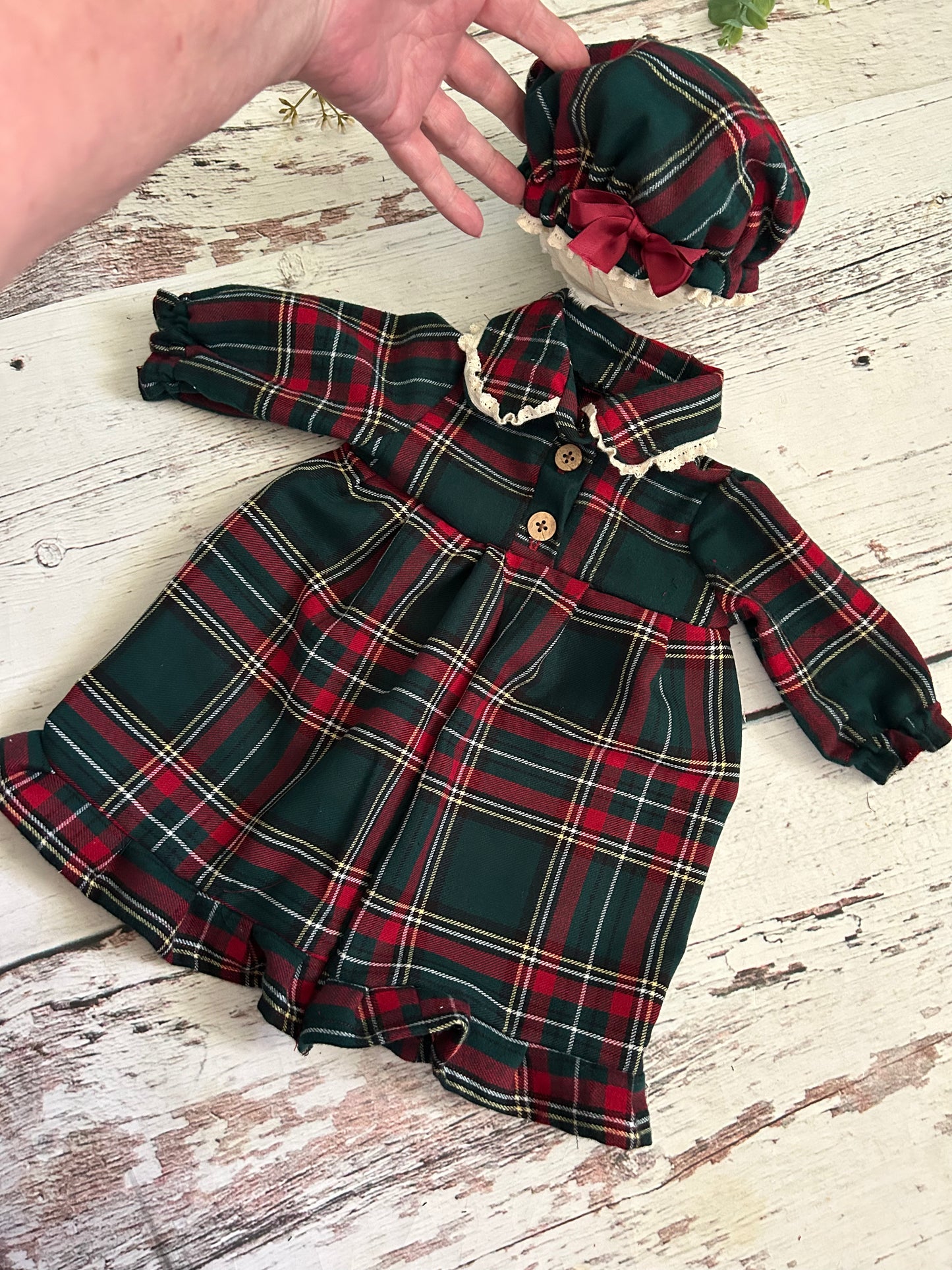 Christmas Gown, Newborn, Tartan Plaid, Matching Bonnet, Lace Trim Collar, Photo Prop