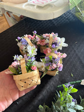 Load image into Gallery viewer, May Day Baskets
