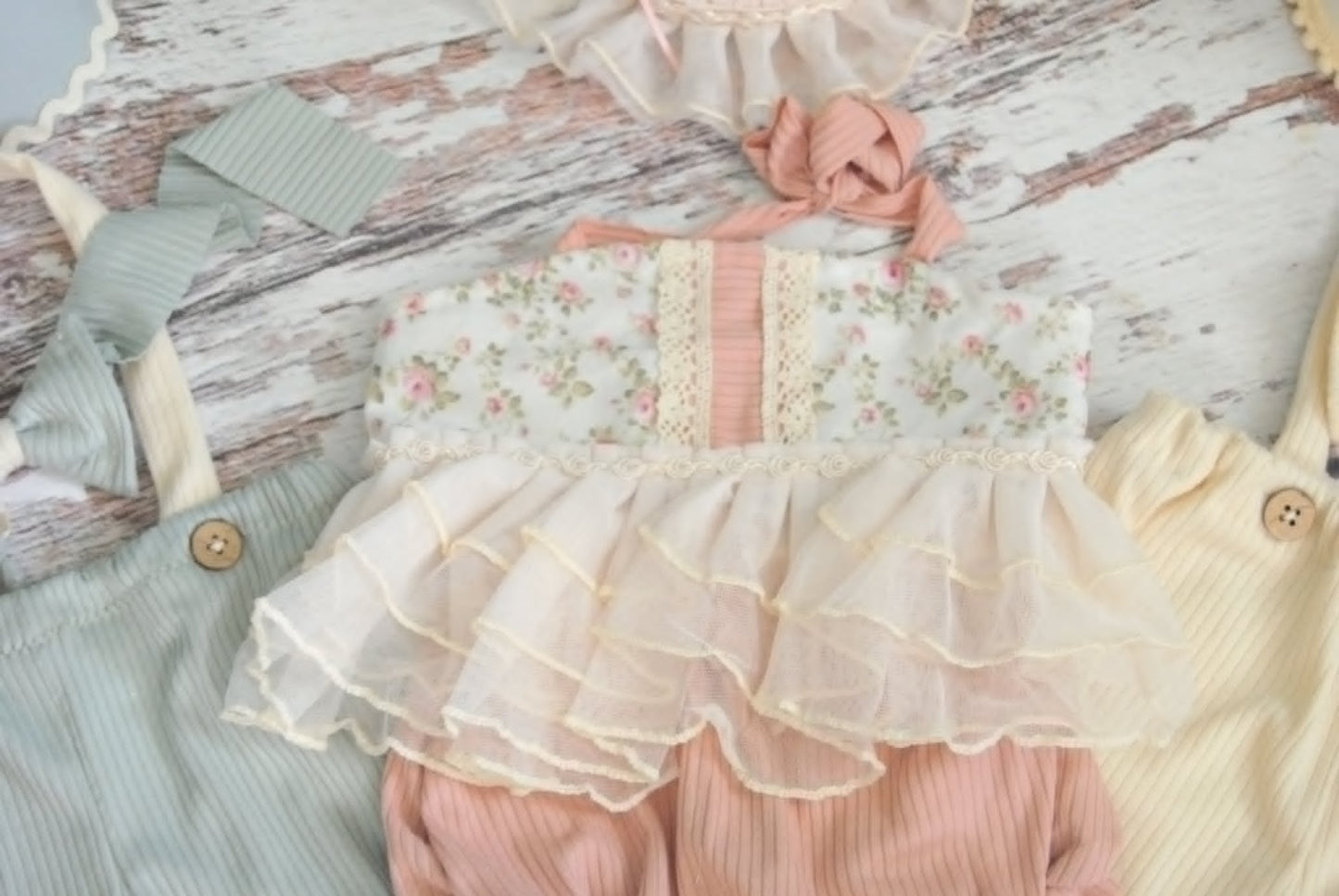 Triplets, Boys and Girls 6-12 month Party Hats, Suspenders w/ Bow Tie, and Ruffled Dress, Ice Cream Themed Photos, Summer Cake Smash.