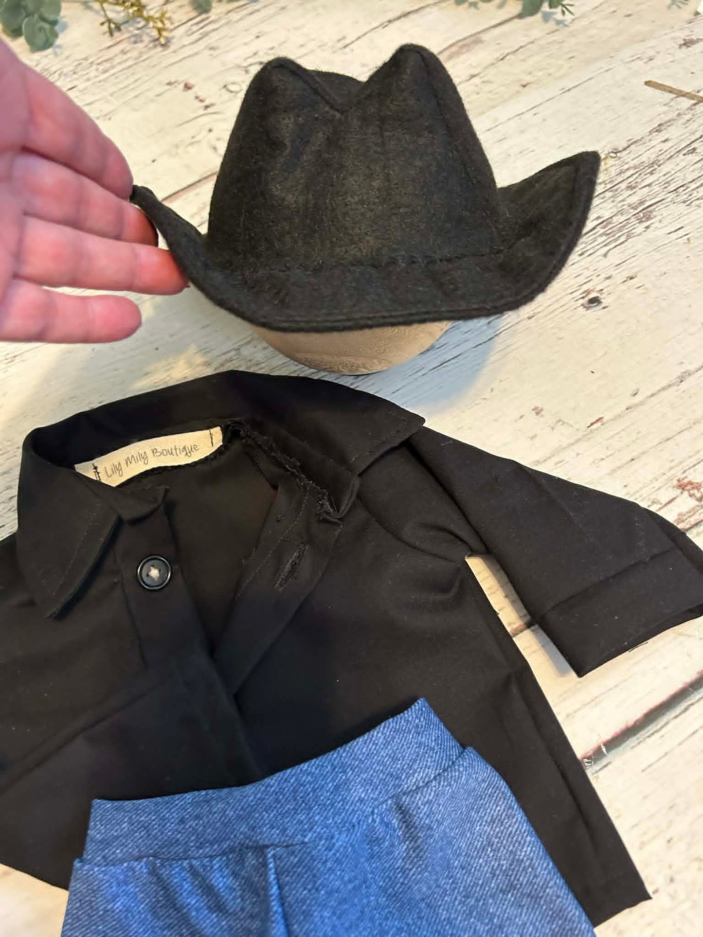 Newborn Cowboy, Dutton Ranch, Rip Outfit, Cowboy Hat, Photo Prop