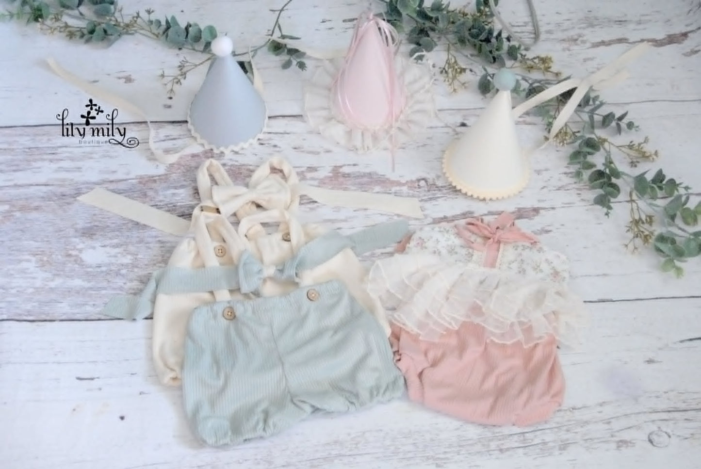 Triplets, Boys and Girls 6-12 month Party Hats, Suspenders w/ Bow Tie, and Ruffled Dress, Ice Cream Themed Photos, Summer Cake Smash.
