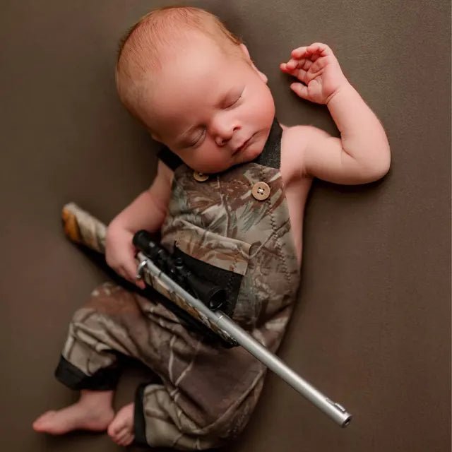 Newborn Girl Hunter