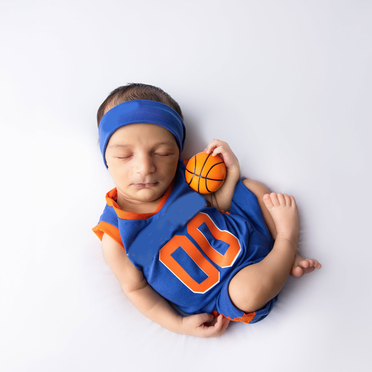 Newborn Basket Ball Outfit, Sweatband, reversible Knotted Bow, New York Nicks Photo Prop